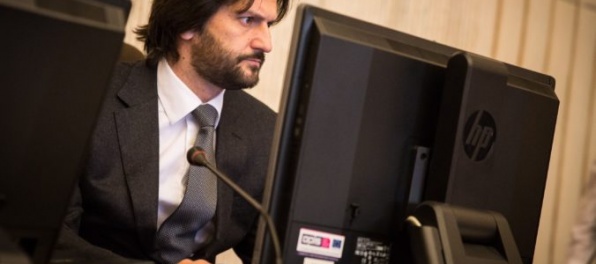 Premiér Fico má ľahšiu virózu, rokovanie vlády viedol minister Kaliňák