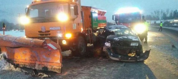 Foto: Mladý Martinčan sa v protismere zrazil sa s odhŕňačom, počas prevozu do nemocnice zomrel