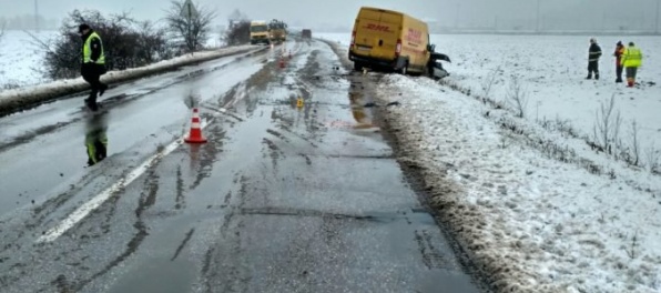 Foto: Iba 19-ročná vodička prišla o život po zrážke s kuriérskou dodávkou