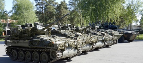 Cez Slovensko sa budú presúvať zahraniční vojaci, upozorňuje ministerstvo obrany