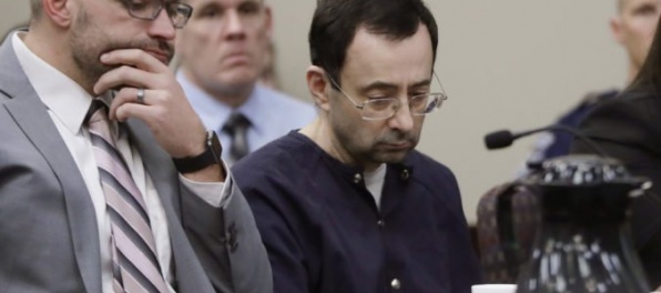 Nassar s trestom od 40 do 175 rokov za sexuálne zneužívanie mladistvých športovkýň