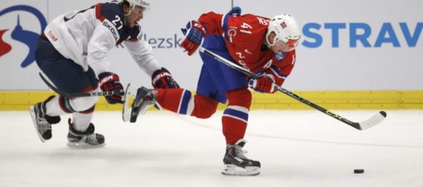 Najväčšou hviezdou Nórov na olympijskom hokejovom turnaji bude Patrick Thoresen