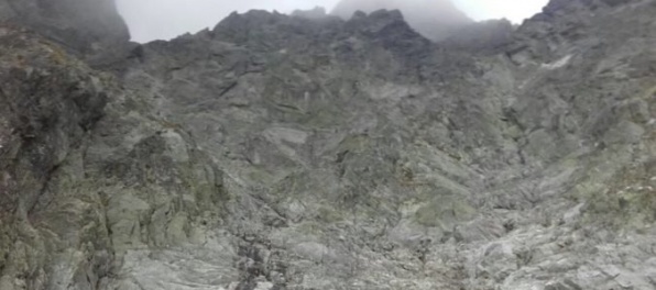 Aktualizované: V Tatrách odstavili niektoré lanovky, vietor môže dosiahnuť rýchlosť až 160 kilometrov za hodinu