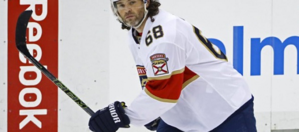 V českej hokejovej extralige sa črtá súboj titanov, Jágr môže nastúpiť proti Nedvědovi