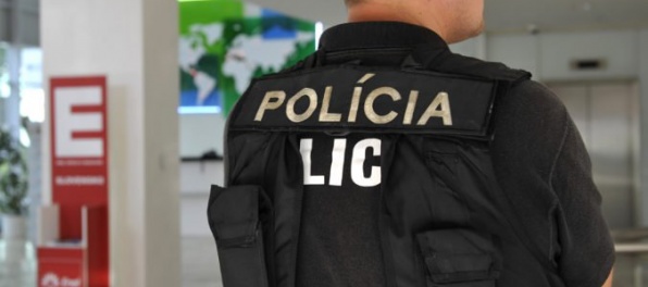 Policajné odbory kritizujú návrhy SaS, zvýšenie platov je podľa nich matematicky nesprávne