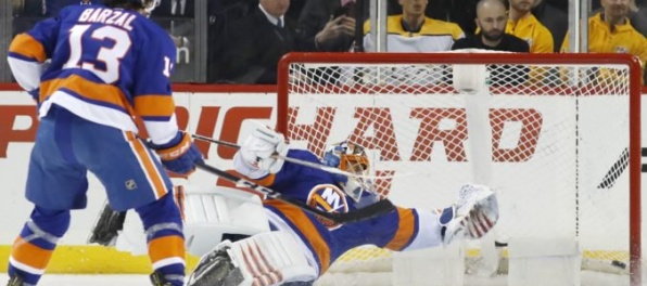 Video: „Predátori“ na Haláka vypálili 47 striel, McDavid sa blysol štyrmi gólmi