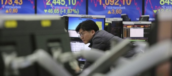 Americký akciový trh zaznamenal najväčší prepad za 6,5 roka