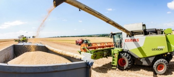 Slovenskí farmári prišli pre tropické sucho o milióny eur, žiadajú štát o pomoc