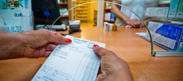 Špekulatívny postup farmafiriem mohol zvýšiť doplatky za niektoré lieky aj o 400 percent