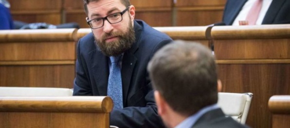 Poliačik zostal zhrozený po preštudovaní stavu obrany Slovenska a žiada výsledky hodnotenia NATO