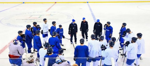 Foto: Slovenskí hokejisti trénovali v kompletnom zložení, z norovírusu nerobia zatiaľ paniku