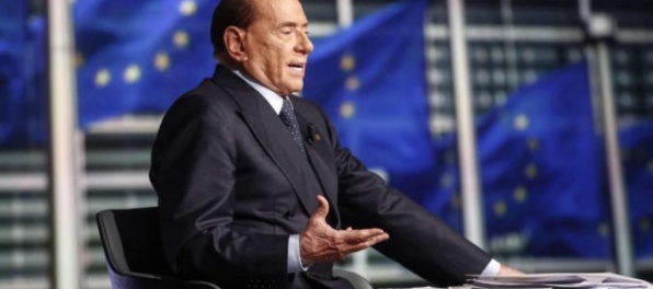 Berlusconi agituje proti Hnutiu piatich hviezd, voličov vyzýva k podpore svojej strany