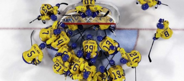 Švédske a Švajčiarske hokejistky už majú isté štvrťfinále na ZOH v Pjongčangu