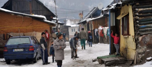 Matovič chce poslať rómske deti povinne do škôlky a ľudí z osád do fabrík