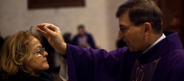 Popolcovou stredou nastáva obdobie bez sobášov a zábav, kresťania sa pripravujú na Veľkú noc