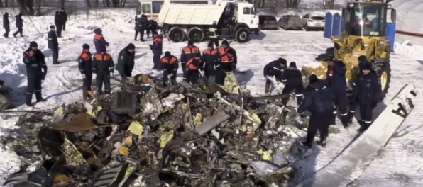 Video: Pád lietadla pri Moskve údajne zavinila chyba pilotov, kontrolky im ukazovali nezrozumiteľné dáta