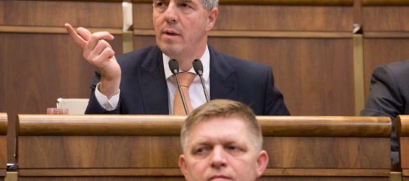 Opozícia robila podľa Bugára hystériu, Galko sa však funkcie predsedu vo výbore vzdať nemieni