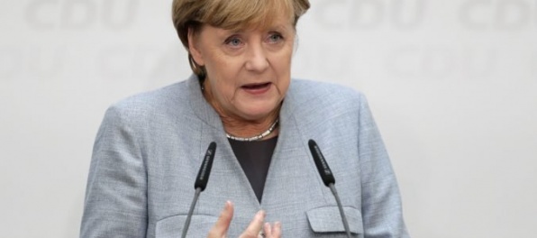 Späť do práce, vyzvala Merkelová politikov po rokovaniach o sformovaní vlády
