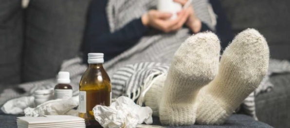 Desiatky škôl v Nitrianskom kraji zatvorili pre chrípkovú epidémiu, nemocnice zakázali návštevy