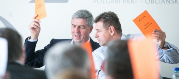 Most-Híd chce viac zástupcov v regiónoch a uvažuje o vlastnom kandidátovi na prezidenta