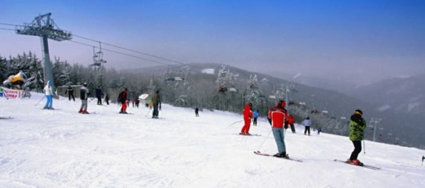 Školákom začnú postupne jarné prádzniny, prví zostanú doma žiaci zo stredného Slovenska