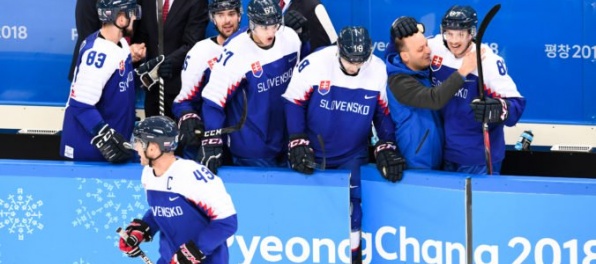 Spečatené. Slovenskí hokejisti v súboji o štvrťfinále na ZOH 2018 vyzvú USA, víťaz potom Čechov