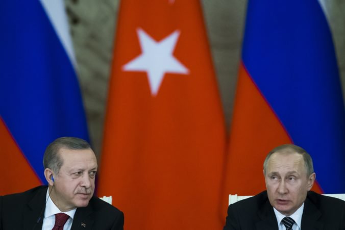 Erdogan telefonoval s Putinom, témou rozhovoru bola situácia v Sýrii