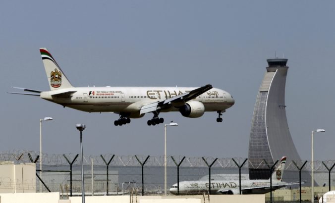 Tajné služby zmarili teroristický útok, bratia chceli vyhodiť do vzduchu lietadlo Etihad Airways