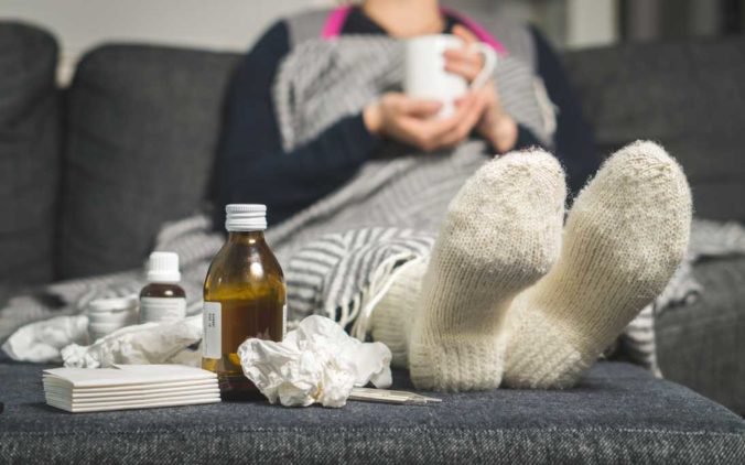 Množstvo chorých na chrípku mierne klesol, epidémia na celom Slovensku však stále trvá