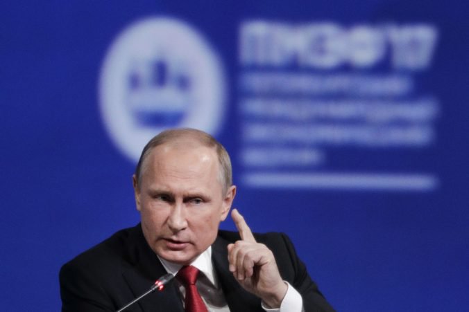 Rusko podľa Putina nikdy nevydá svojich občanov, ktorých USA obvinili v súvislosti s voľbami