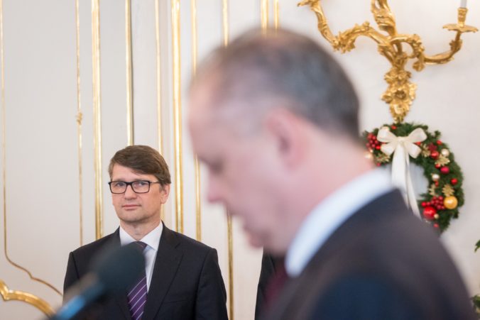 Minister Maďarič donesie prezidentovi Kiskovi svoju abdikáciu