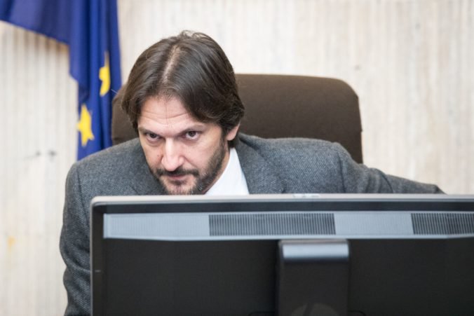 Prokurátor Špirko obvinil ministra Kaliňáka, že nariadil jeho diskreditáciu a podáva trestné oznámenie