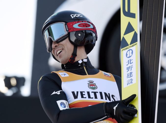 Akito Watabe víťazom individuálnych pretekov v severskej kombinácii v Holmenkollene