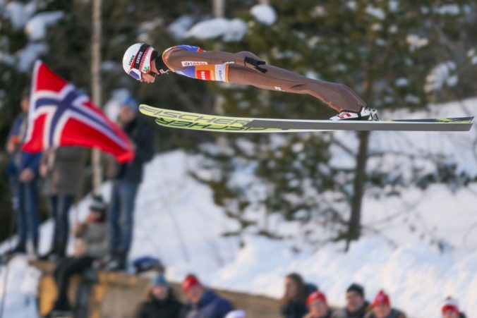 Stoch suverénne triumfoval v Lillehammeri, upevnil si líderské postavenie vo Svetovom pohári