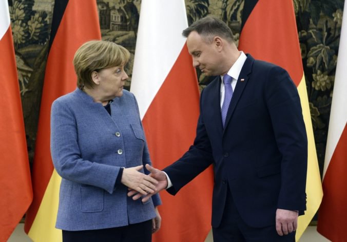 Angela Merkelová pricestovala do Poľska, bude rokovať o budúcnosti a bezpečnosti Európskej únie