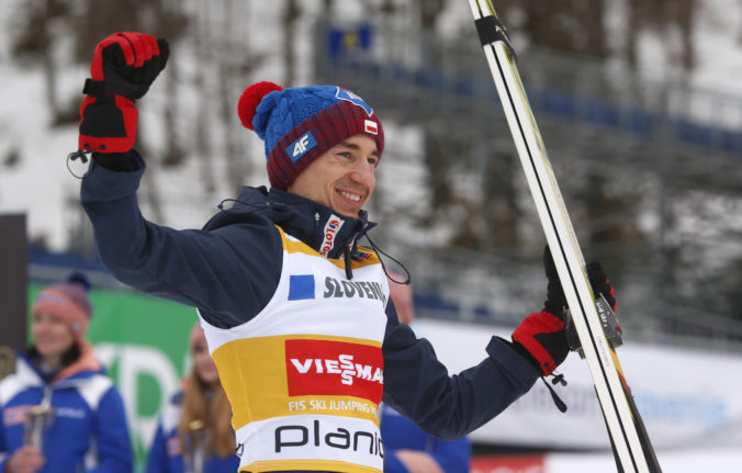 Stoch triumfoval na mamuťom mostíku v Planici, Nór Johansson obsadil až štvrtú priečku