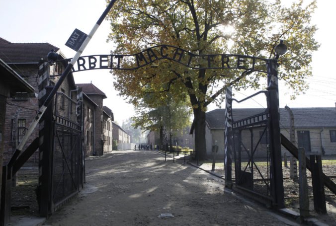 Poľsko si uctilo všetkých, ktorí ukrývali Židov počas holokaustu
