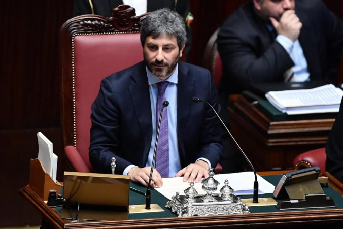 Roberto Fico bude šéfovať talianskej Poslaneckej snemovni
