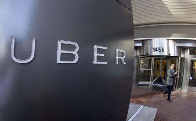 Uber po rozhodnutí súdu pozastavil prevádzku svojej služby v Bratislave