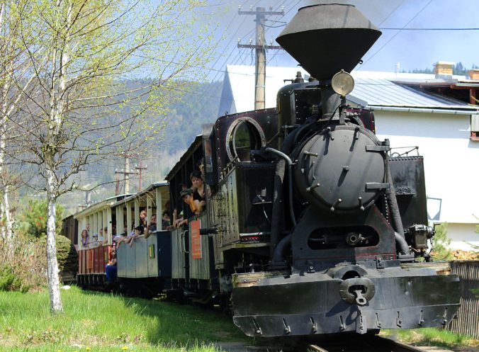 Na Veľký piatok začína prevádzku Čiernohronská železnica