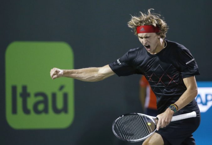 Video: O titul na prestížnom turnaji v Miami sa pobijú Isner a Zverev