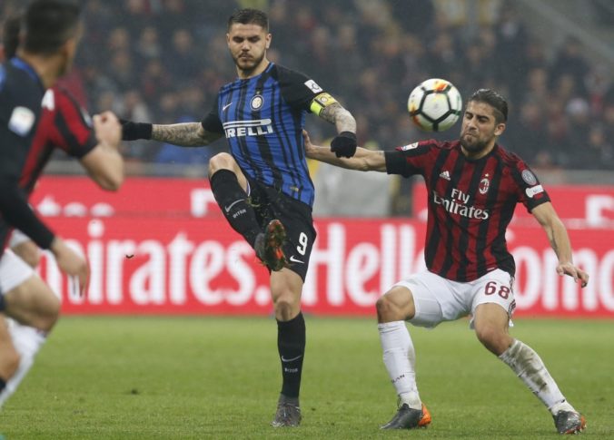Inter Miláno v derby remizoval s AC, Škriniar odohral celý zápas a dostal žltú kartu
