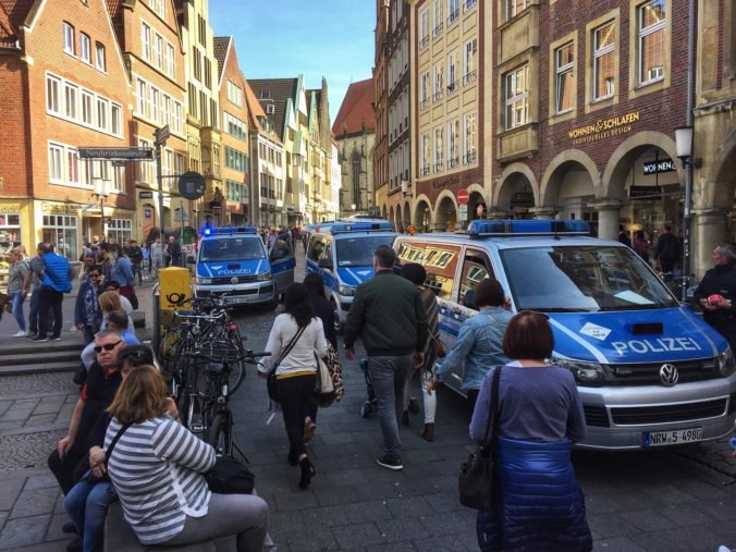 Vodič, ktorý dodávkou vrazil do ľudí v meste Münster, nemal komplicov