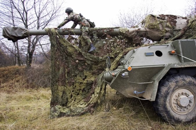 Ministerstvo obrany navrhuje obstarať 25 kusov delostreleckej techniky Zuzana 2