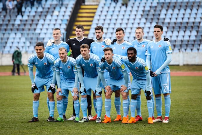 Slovan druhýkrát po sebe vo Fortuna lige nezískal ani bod, podľahol Trenčínu na vlastnom ihrisku