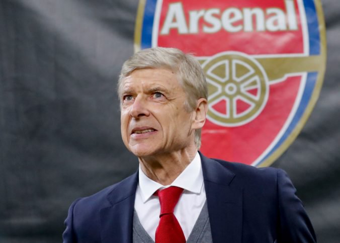 Tréner Arséne Wenger po viac ako 21 rokoch opúšťa londýnsky FC Arsenal