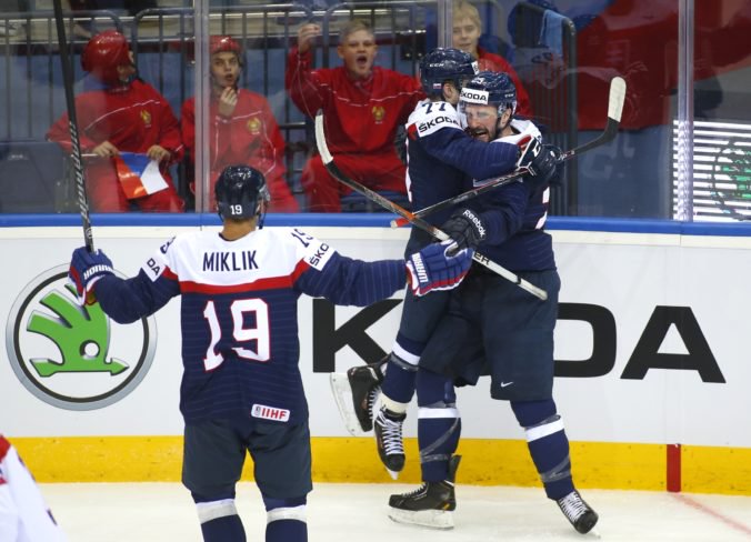 Slovenskí hokejisti na Euro Hockey Challenge zdolali Lotyšov, Bondra si otvoril strelecký účet