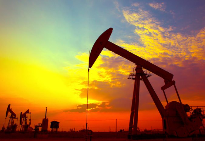 Ľahká americká ropa si pripísala 0,5 percenta, zdražela aj ropa Brent