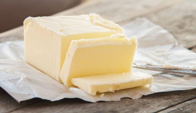 Cena masla na Slovensku medziročne stúpla, jeho spotreba sa znížila