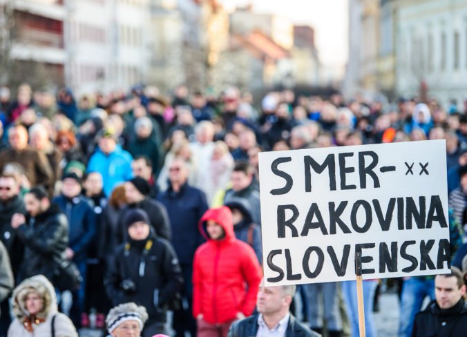 Ľudia opäť vyjdú do ulíc, v Bratislave bude protest „Za predčasné voľby“